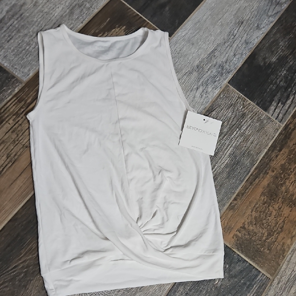Beyond Yoga White Twist-Front Tank Top